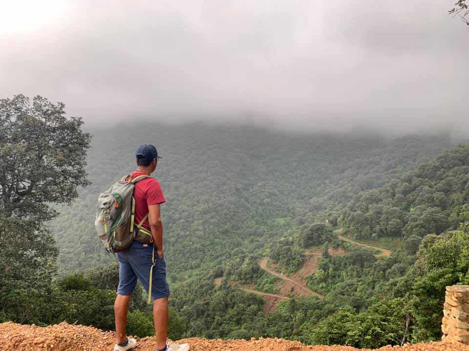 Trekking-por-Nepal-viaje-emocional-turismo-responsable